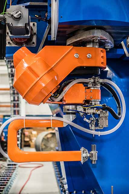 close up of an abrasive water jet cutting machine
